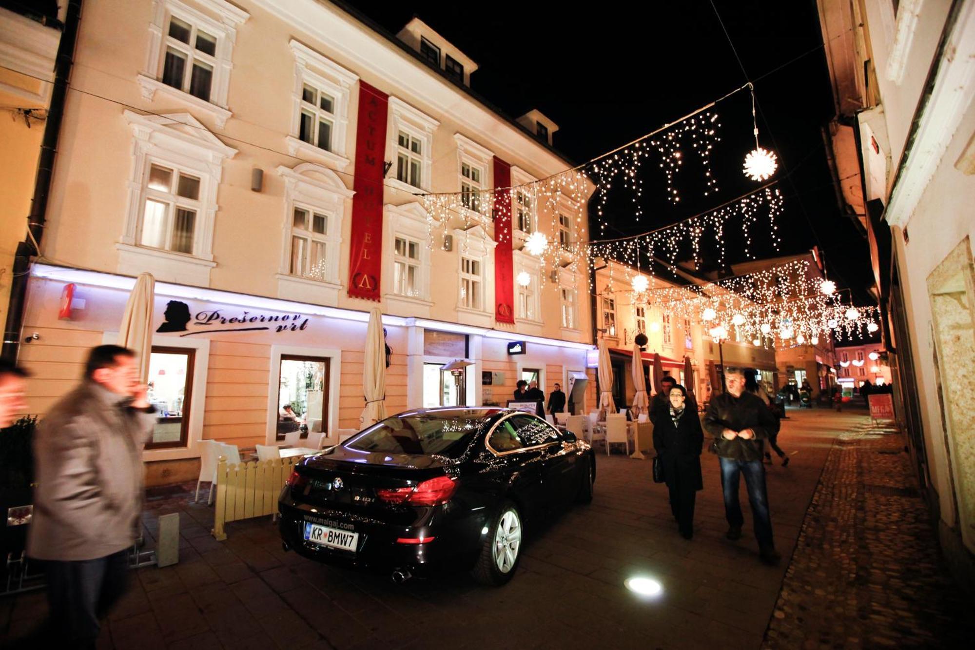 Hotel Actum Kranj Exterior foto